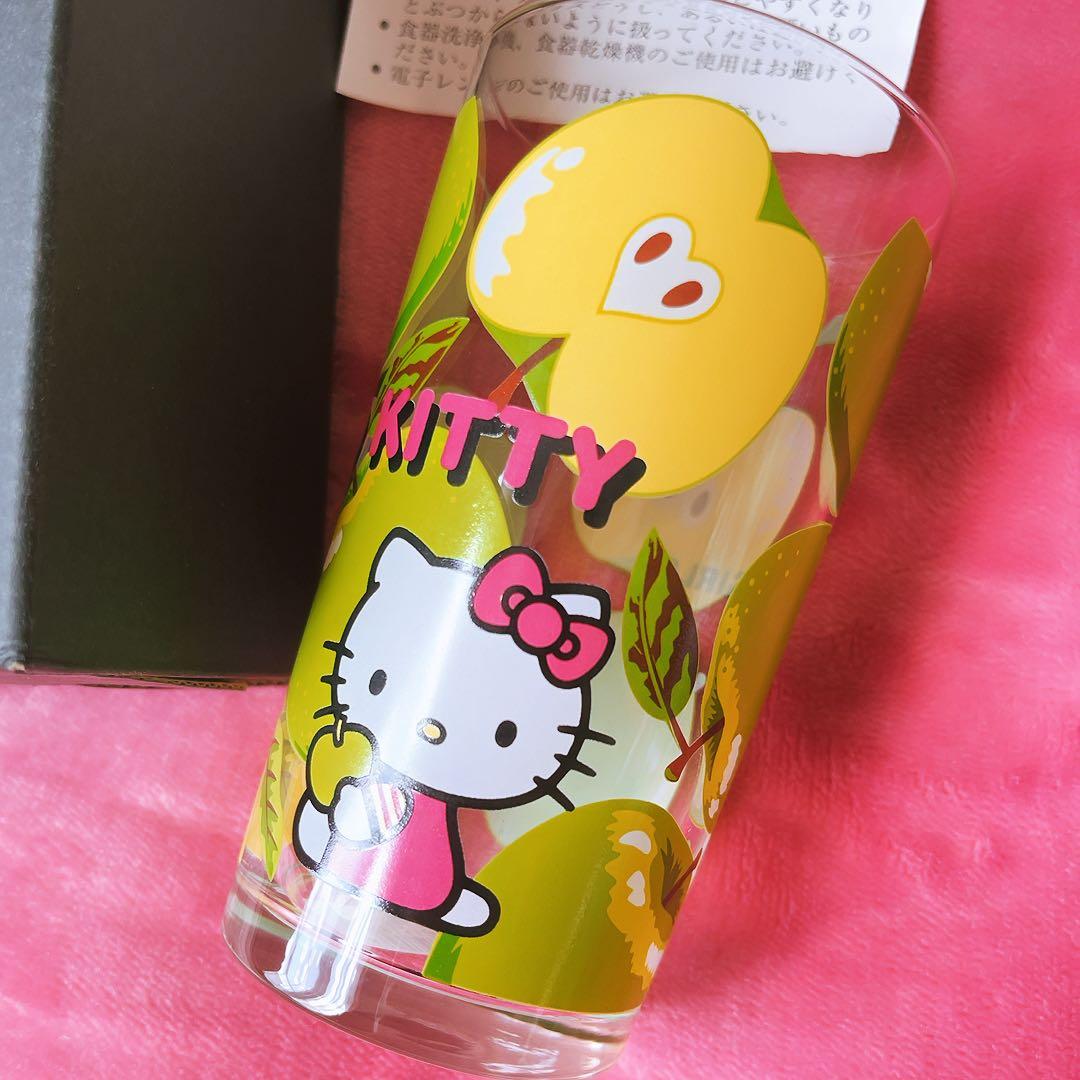 希少レア　ハローキティ　グラス　リンゴ　vivitex 2001 サンリオ