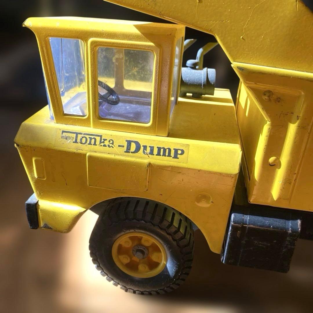 トンカ　Tonka 大型　ダンプカー