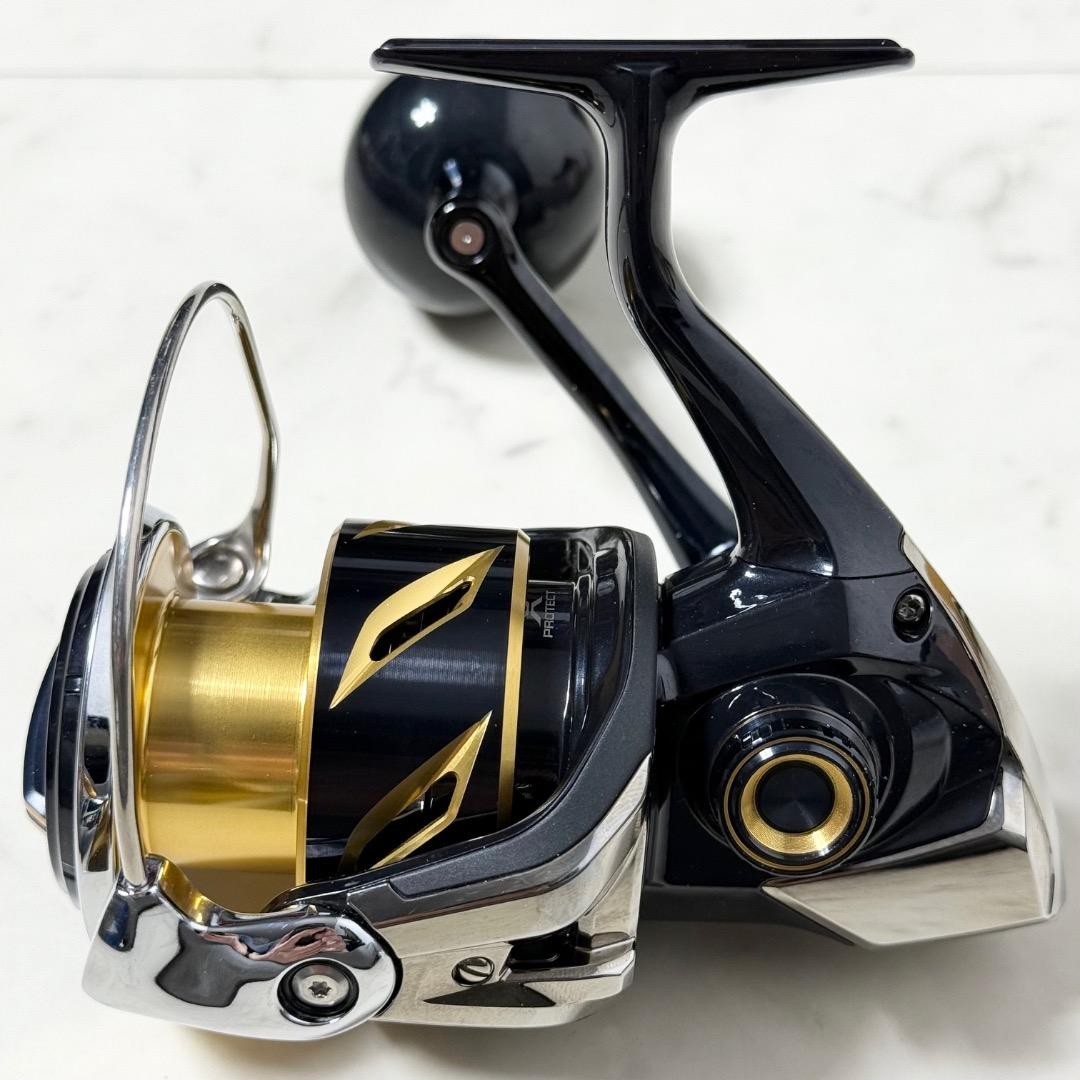 超美品 SIMANO 20 STELLA ステラ SW 6000HG 付属品付