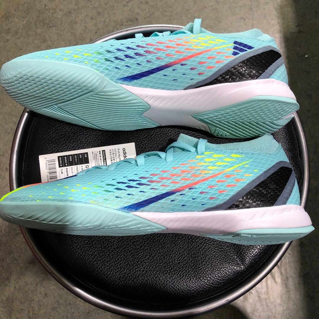 アディダスフットサルシューズ新品25㎝