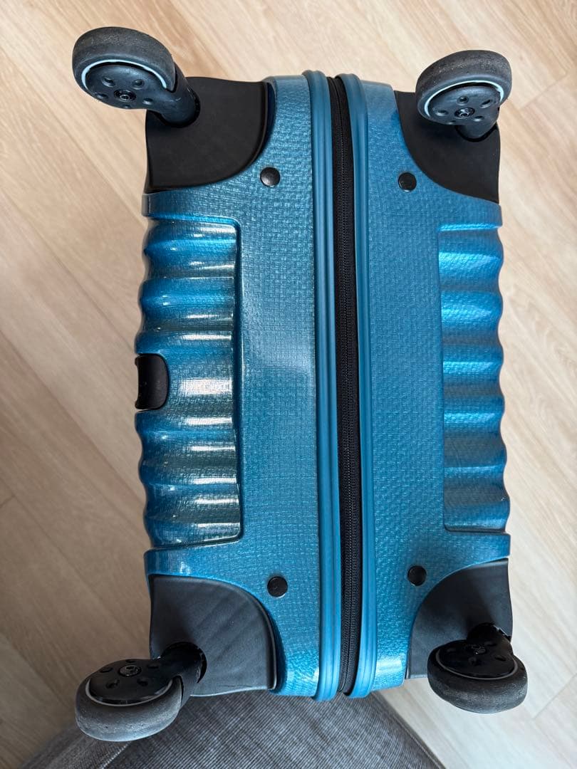 Samsonite コスモライト スピナー エメラルドグリーン　キャリーケース