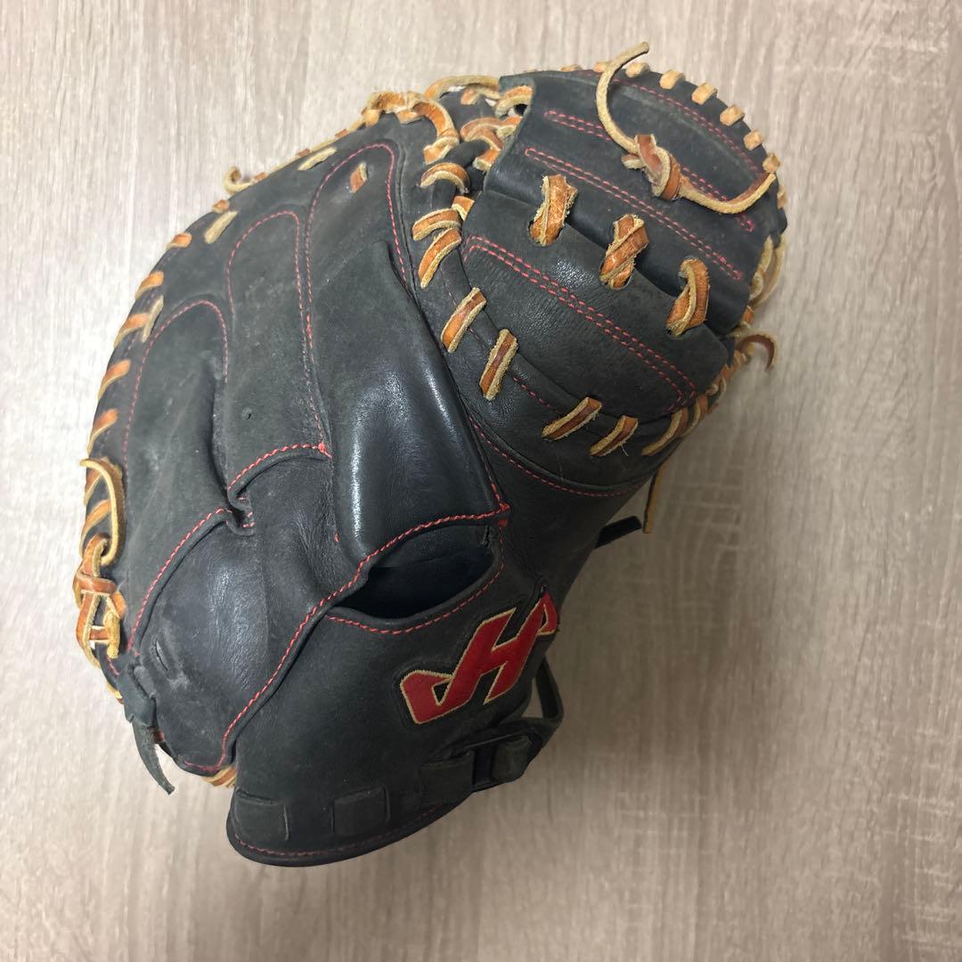 ハタケヤマのキャッチャーミットです。 軟式野球グローブ 黒