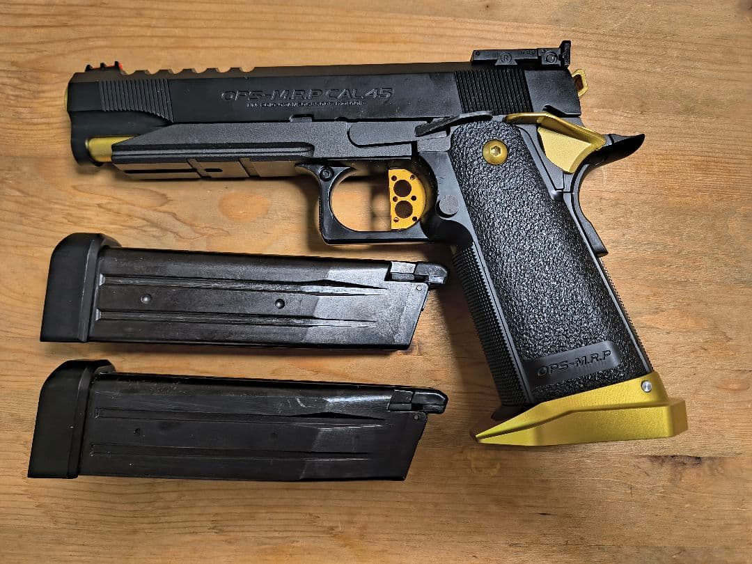 東京マルイ　ハイキャパ(HI-CAPA)ゴールドマッチカスタム　マガジン×2