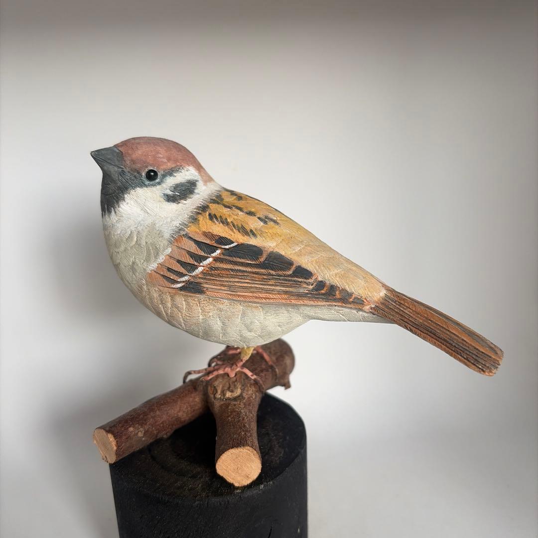 「スズメ」 バードカービング　野鳥彫刻 木彫りの野鳥 リアル野鳥