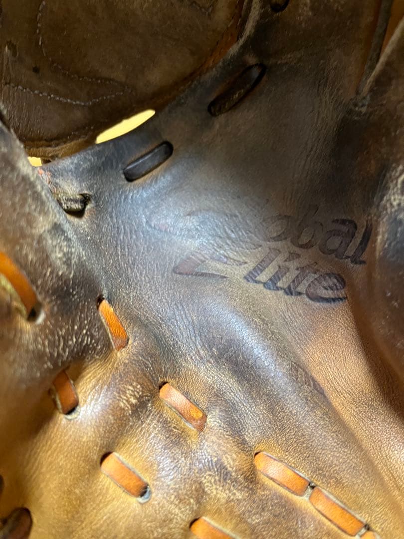 Mizuno Global Elite ピッチャー用グラブ