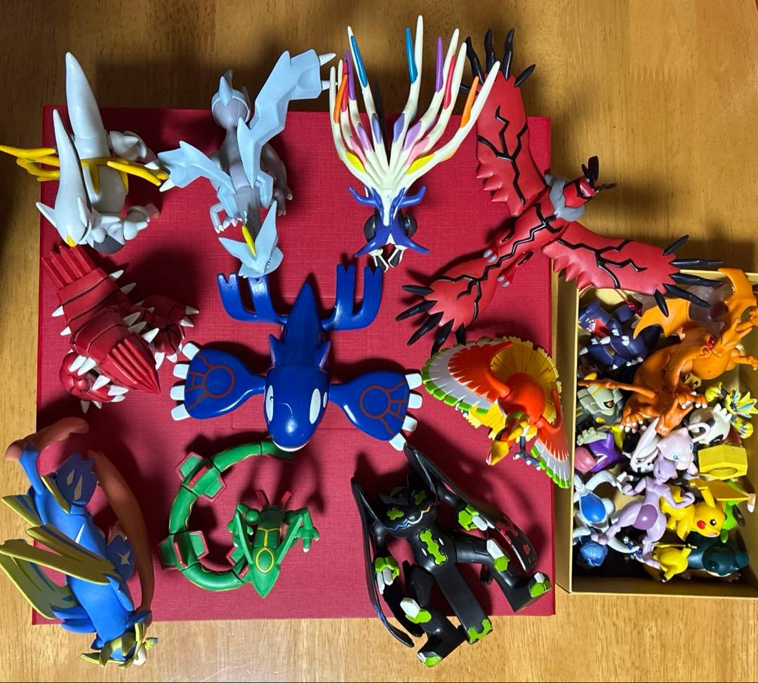 ポケモン フィギュア 大きいサイズ10点￼とコレクションセット