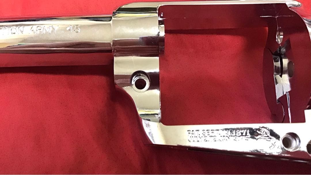 ハートフォード製　コルトSAA用シルバーメッキフレーム2本セット　未使用品