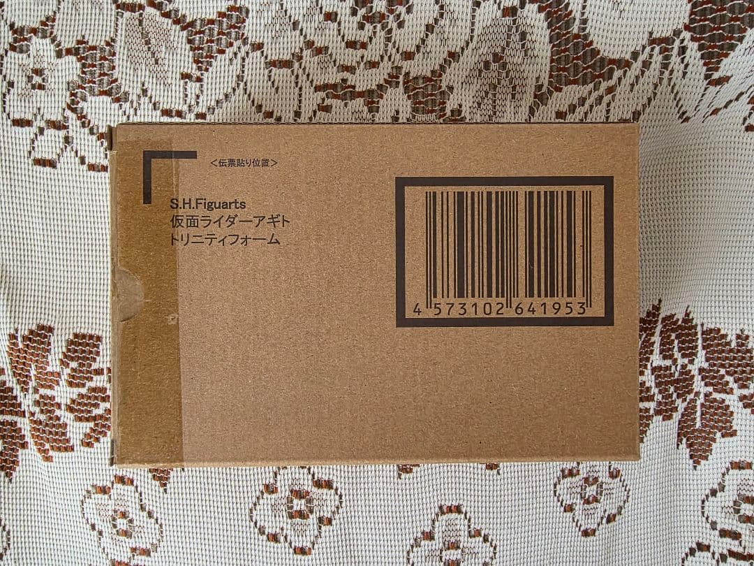 S.H.フィギュアーツ・アギト（トリニティフォーム）真骨彫　※伝票跡なし