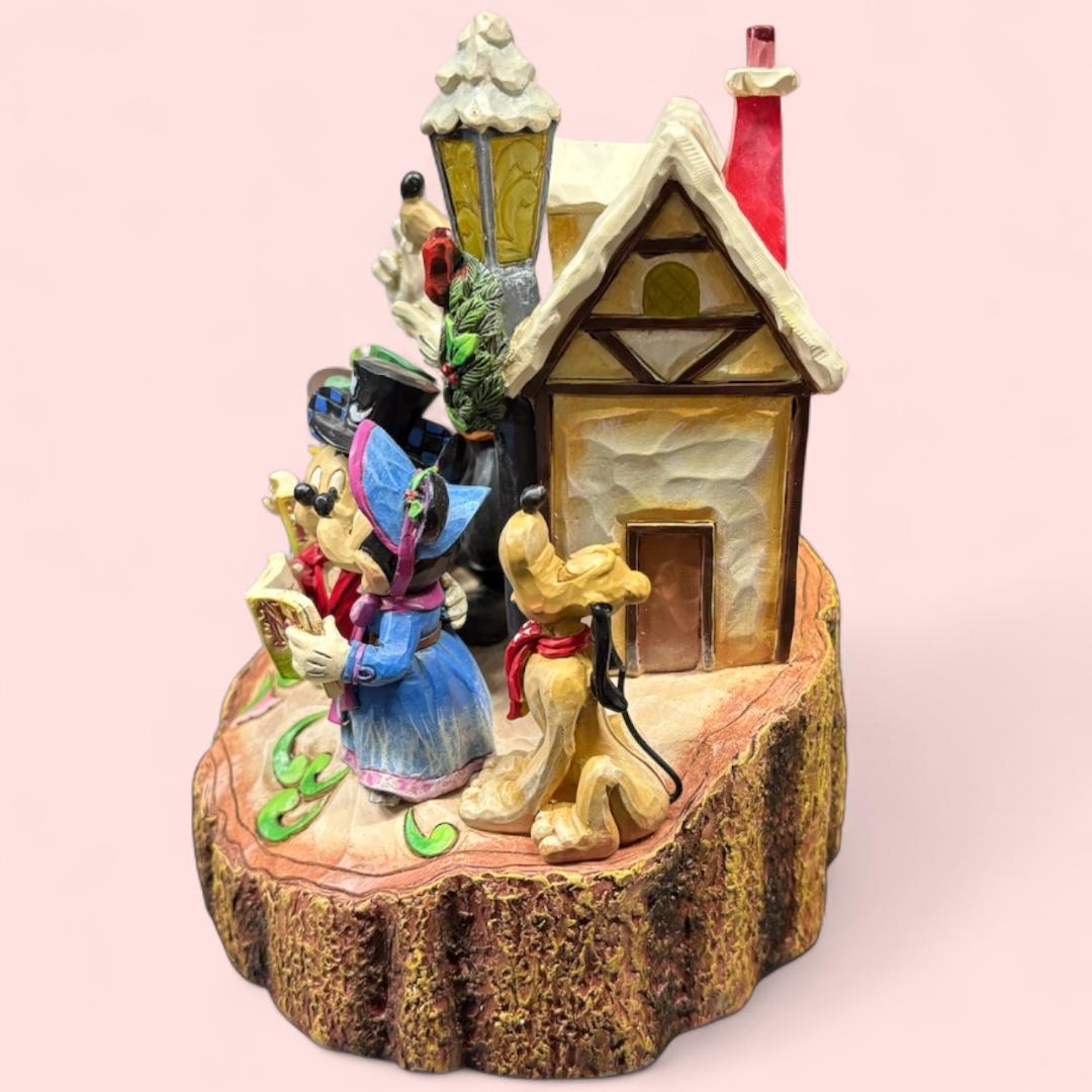 ディズニー Enesco Showcase “Holiday Harmony”