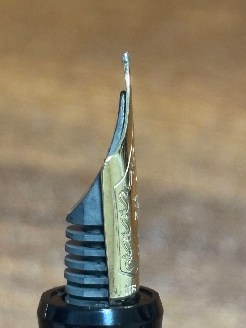 PILOT カスタム74万年筆 黒 F