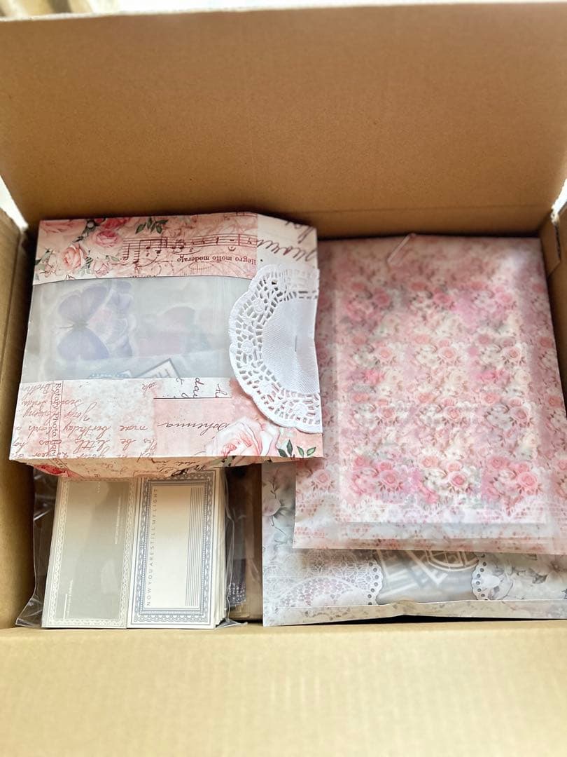 【断捨離】コラージュ素材 紙モノまとめ売り