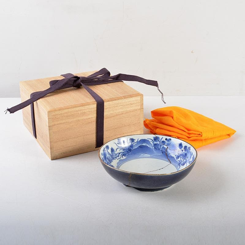 伊万里焼　古伊万里　染付　花文鉢　金継ぎ直し　桐箱付　V　R5888