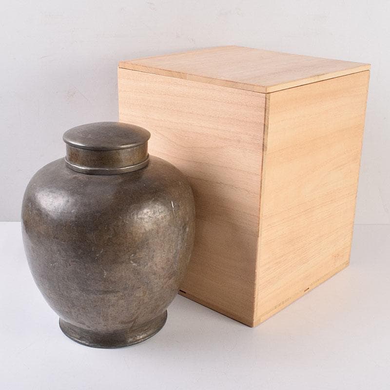 くろむ　古錫　鮎銅銘　大茶壷　茶心壷　重さ約1711ｇ　M　R8997H