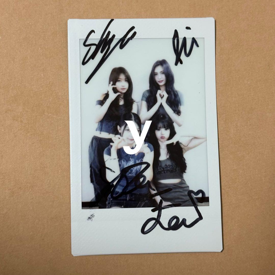 EVERGLOW 直筆サイン入りチェキ