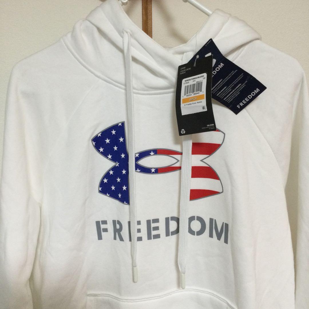 アンダーアーマー ウーマンズ フリーダム ライバル フーディー スモールサイズ