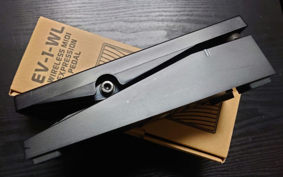 ワイヤレスエクスプレッションペダル ドングルセット BOSS EV-1-WL