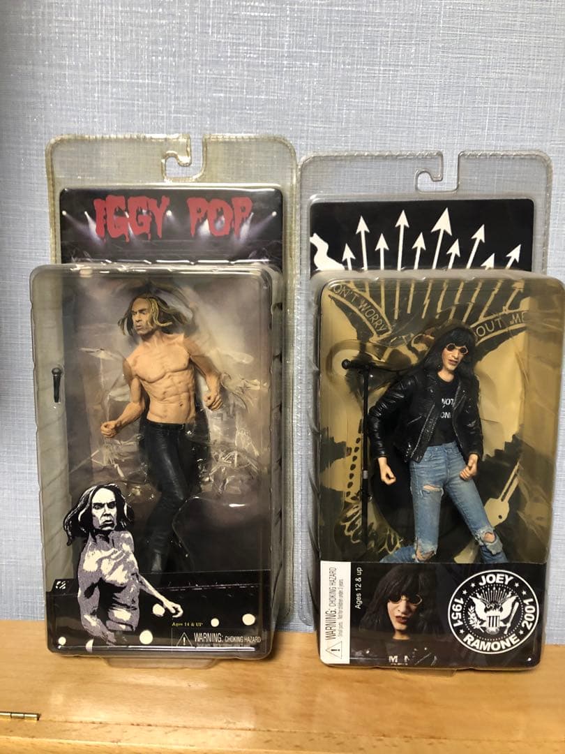 neca Iggy Pop &RAMONESフィギュアセット