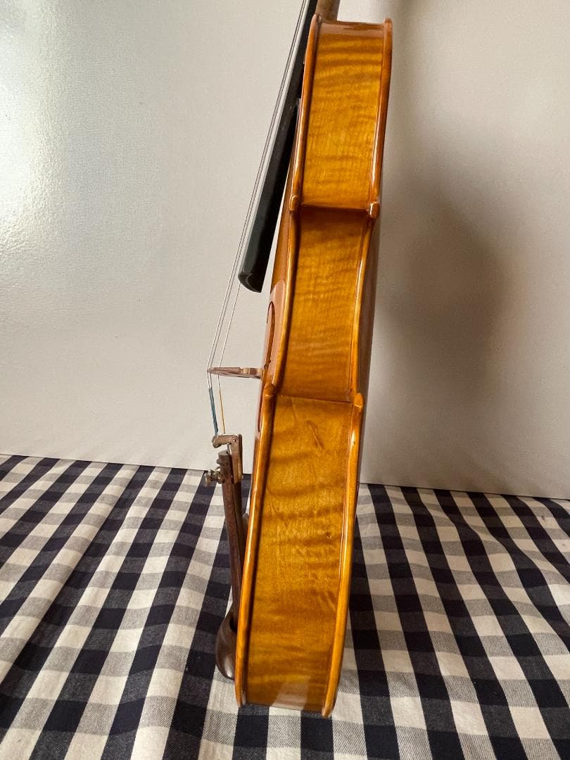 ノーラベル 手工品 バイオリン 美しいワンピースバック ４／４サイズ