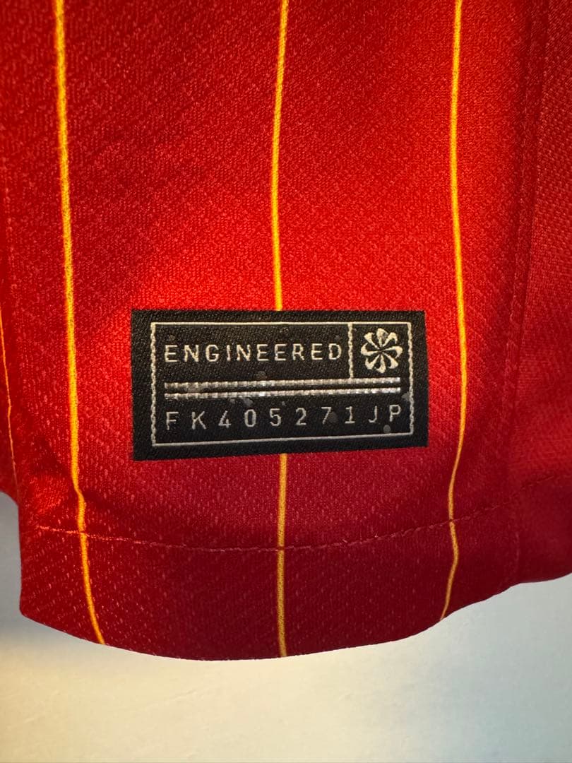 未使用24/25 リヴァプール 優勝記念ユニフォーム　Lサイズ