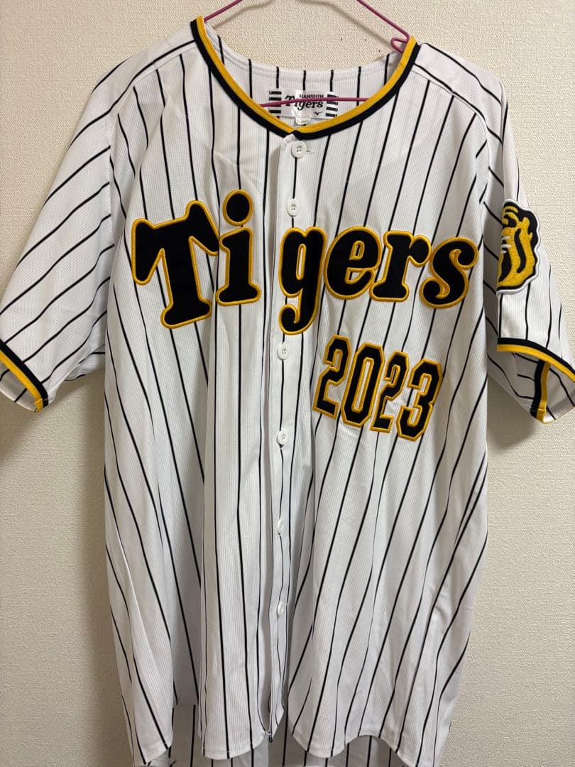 阪神タイガース　Tigers 2023 日本チャンピオン ユニフォーム　Lサイズ