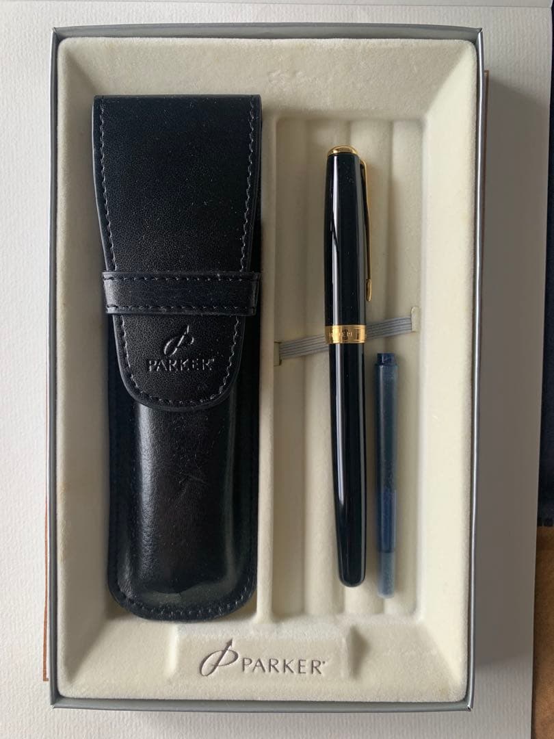 パーカー SONNET万年筆 ほぼ未使用 箱・レザーペンケース付き