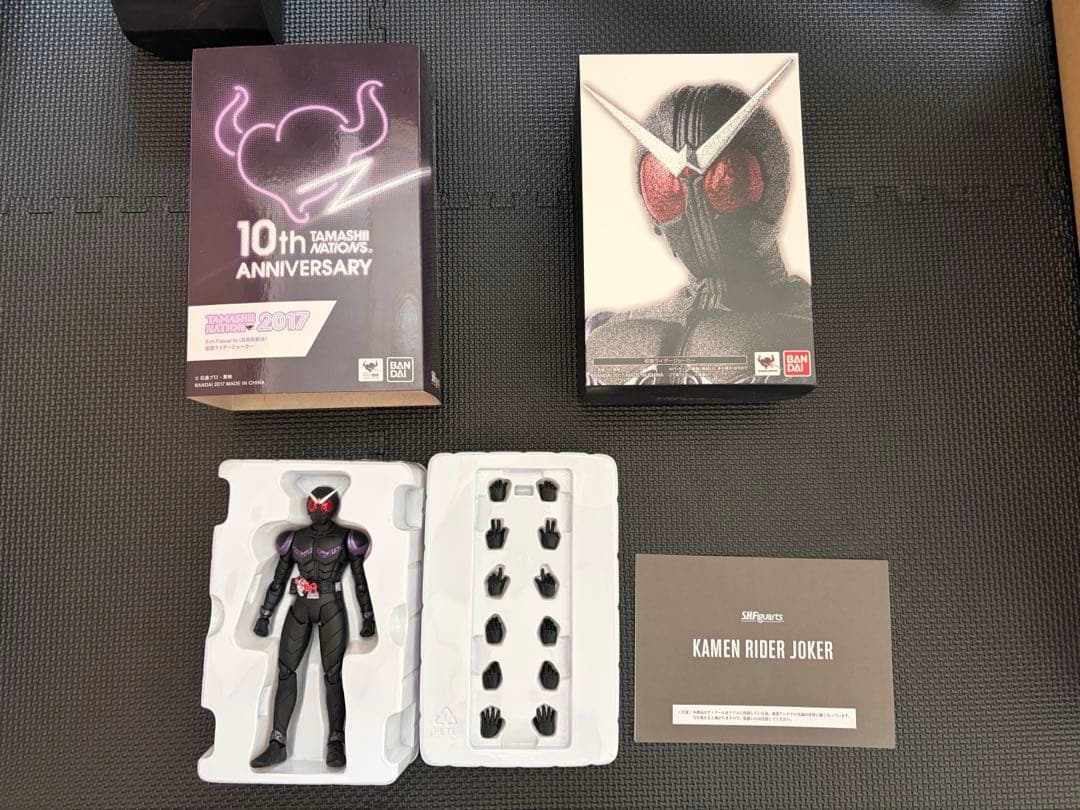 【中古】S.H.Figuarts 真骨彫製法 仮面ライダージョーカー おまけ付き
