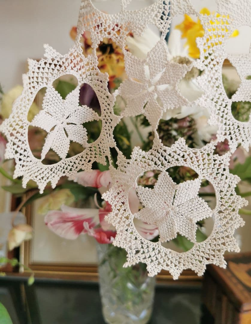 アンティーク アルメニアンレース 5ピース繋ぎのドイリー 雪型 花型 クロス型✜