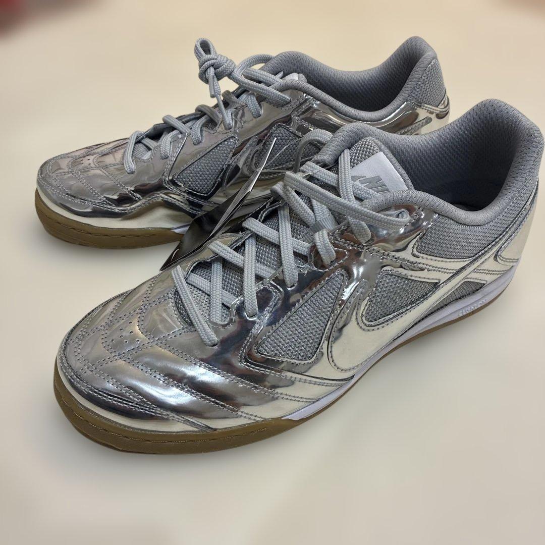 NIKE GATO メタリックシルバー