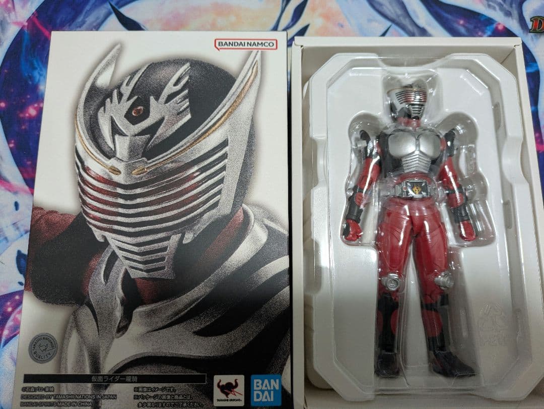 真骨彫 仮面ライダー龍騎