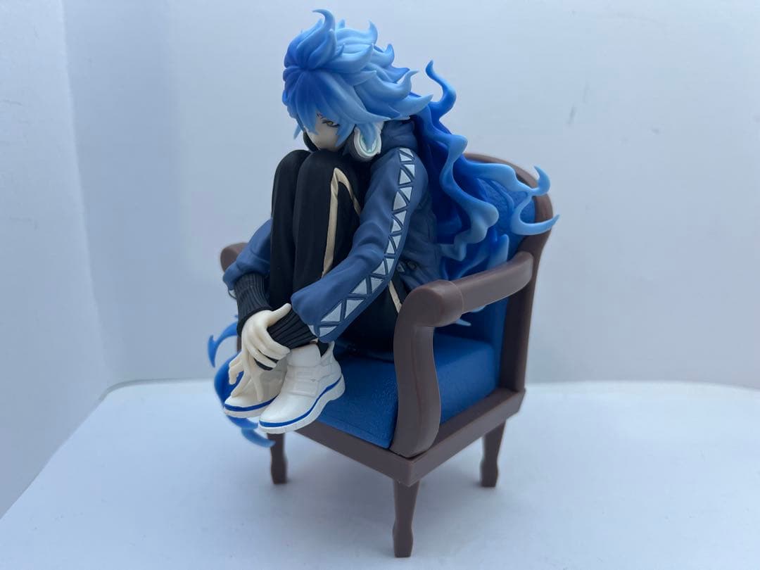 ツイステ　フィギュア　グレイス　イデア　イグニハイド