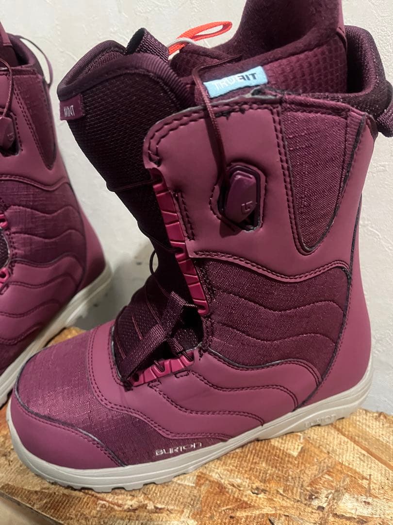 美品！BURTON MINT 日本人向け設計　24.5cm