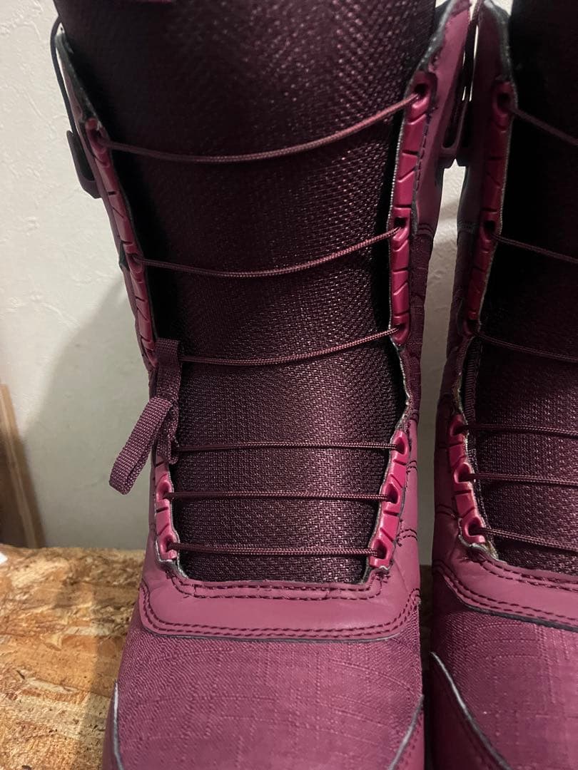 美品！BURTON MINT 日本人向け設計　24.5cm