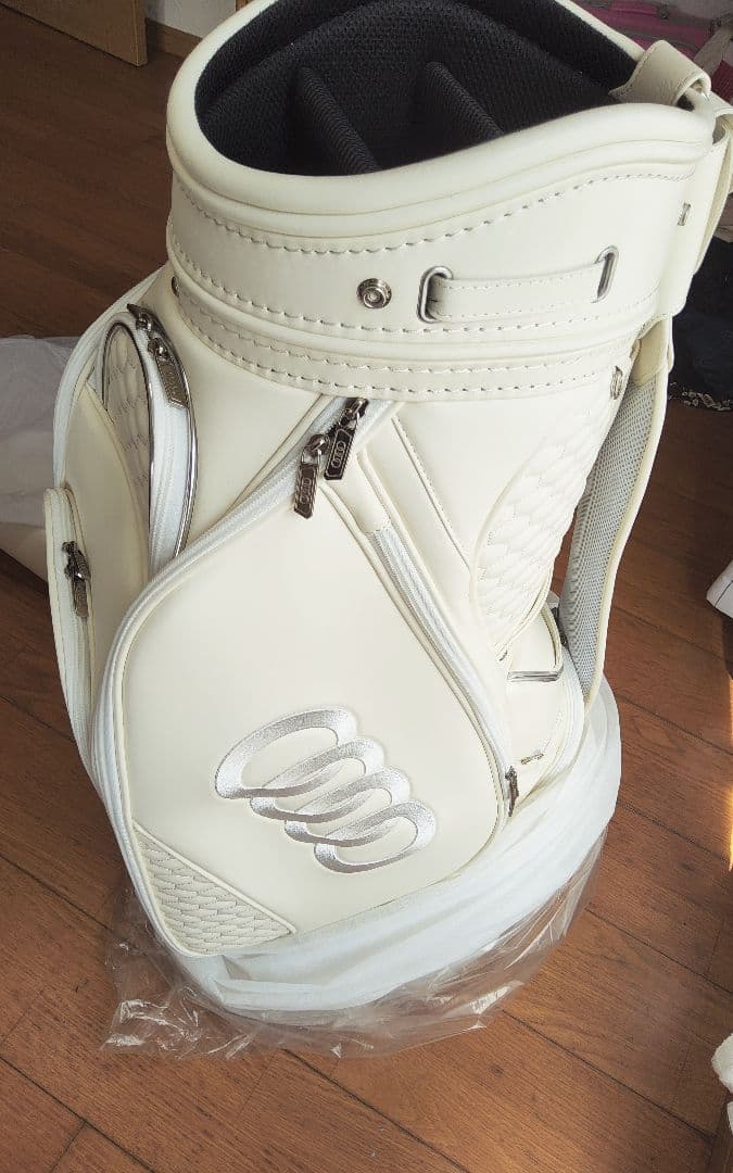 Audi ゴルフバッグ ホワイト