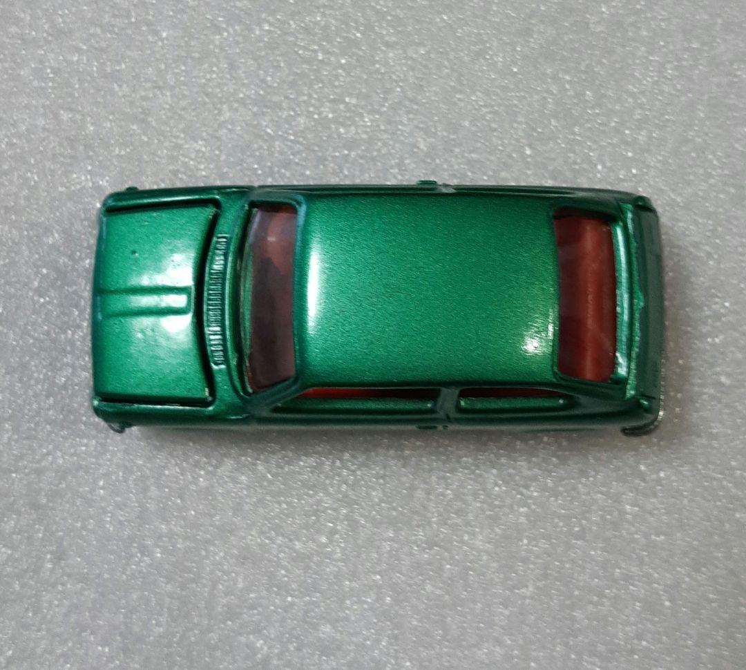 トミカ 9 SUBARU R-2 TOMY