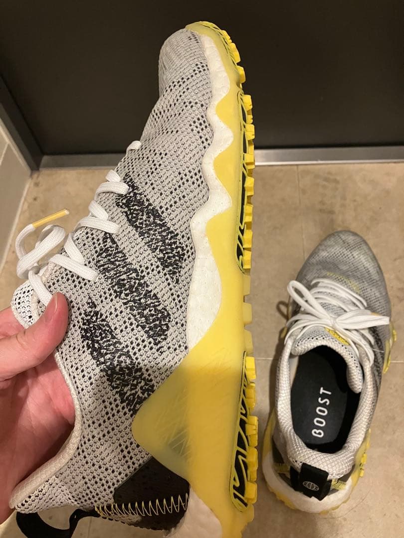 adidas CODECHAOS 22ゴルフシューズ グレー/イエロー