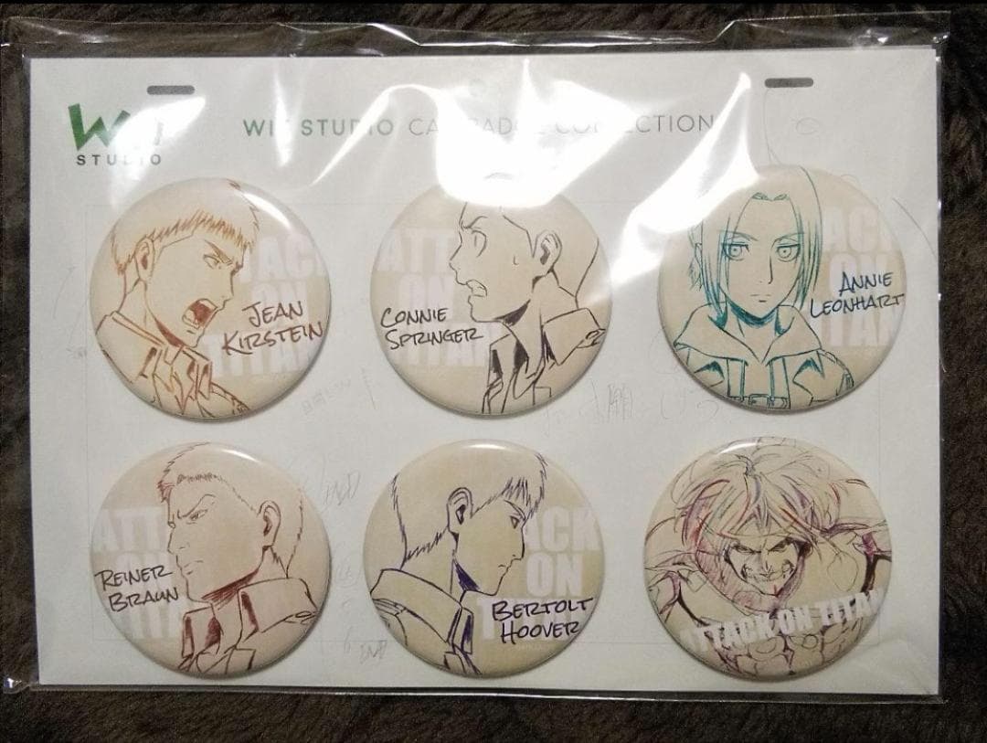 WIT 缶バッジコレクション　ライナー　ベルトルト　アニ・レオンハート　ジャン