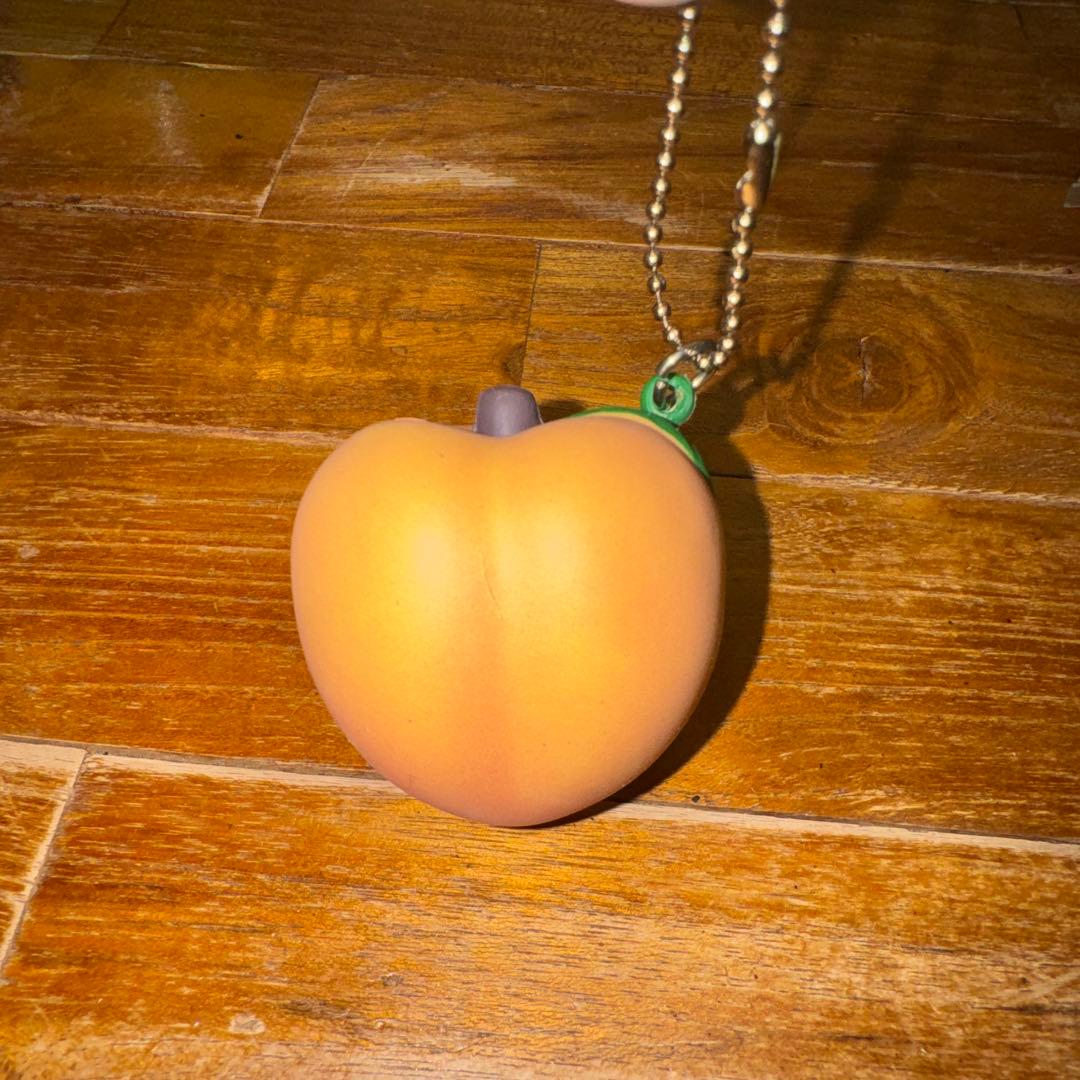 スクイーズ　もも　ピーチ