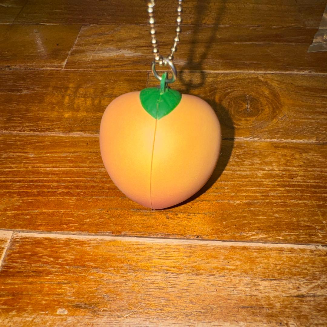 スクイーズ　もも　ピーチ