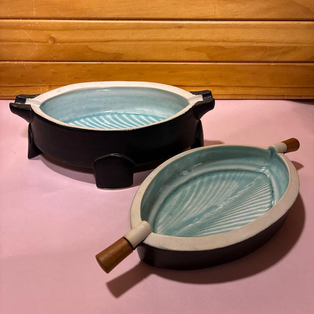 茶道具　喰籠　菓子器　蓋付き　陶芸品　脚付き　水色釉薬