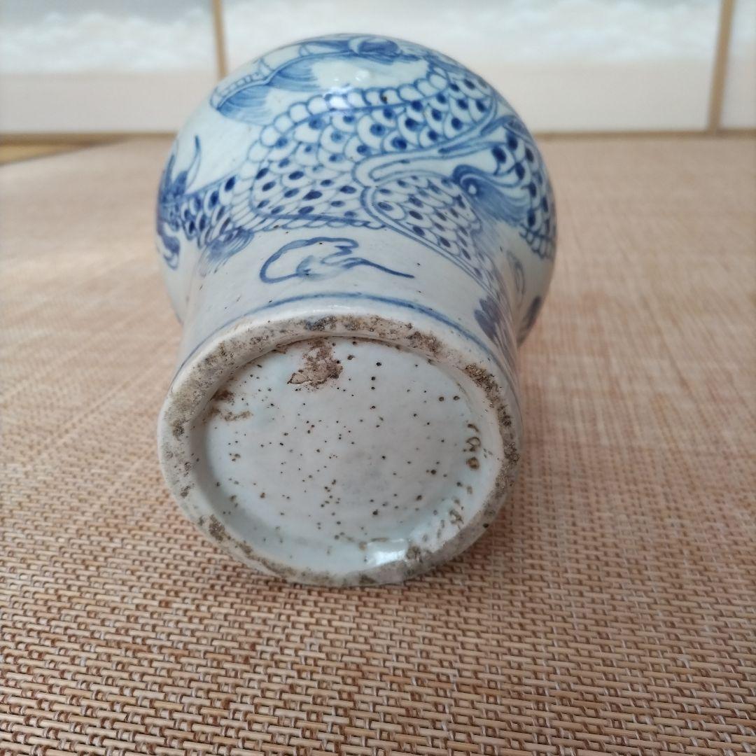 李朝　染付龍文壺