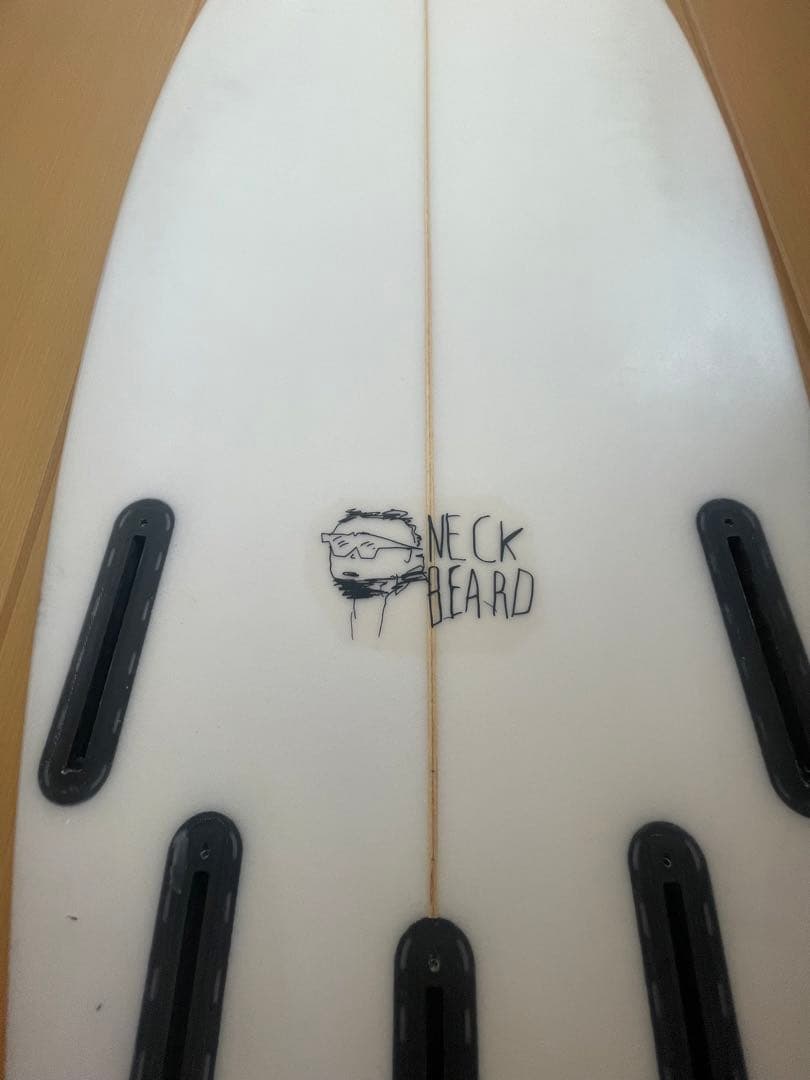 アルメリック　ネックベアード　サーフボード