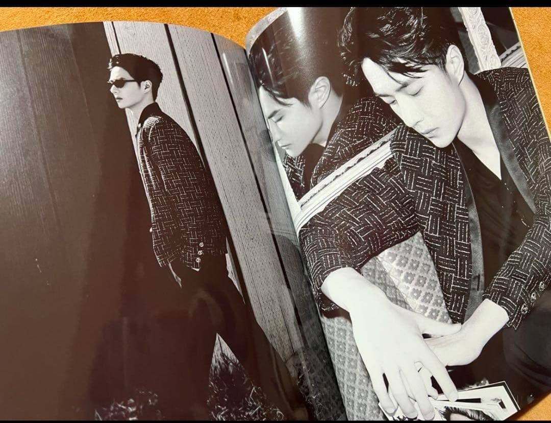 陳情令　yibo 2024パリチャンネルshow 王一博写真集 28p