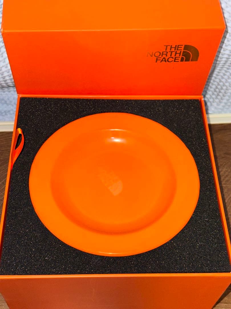 The North Face 海外ファン限定 ホーロー食器セット