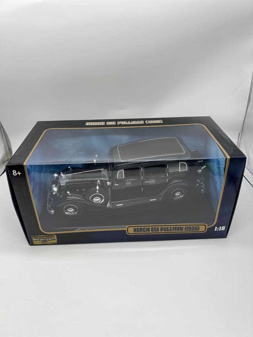 No317ミニカー1/18箱ありHORCH 851 PULLMAN 1935