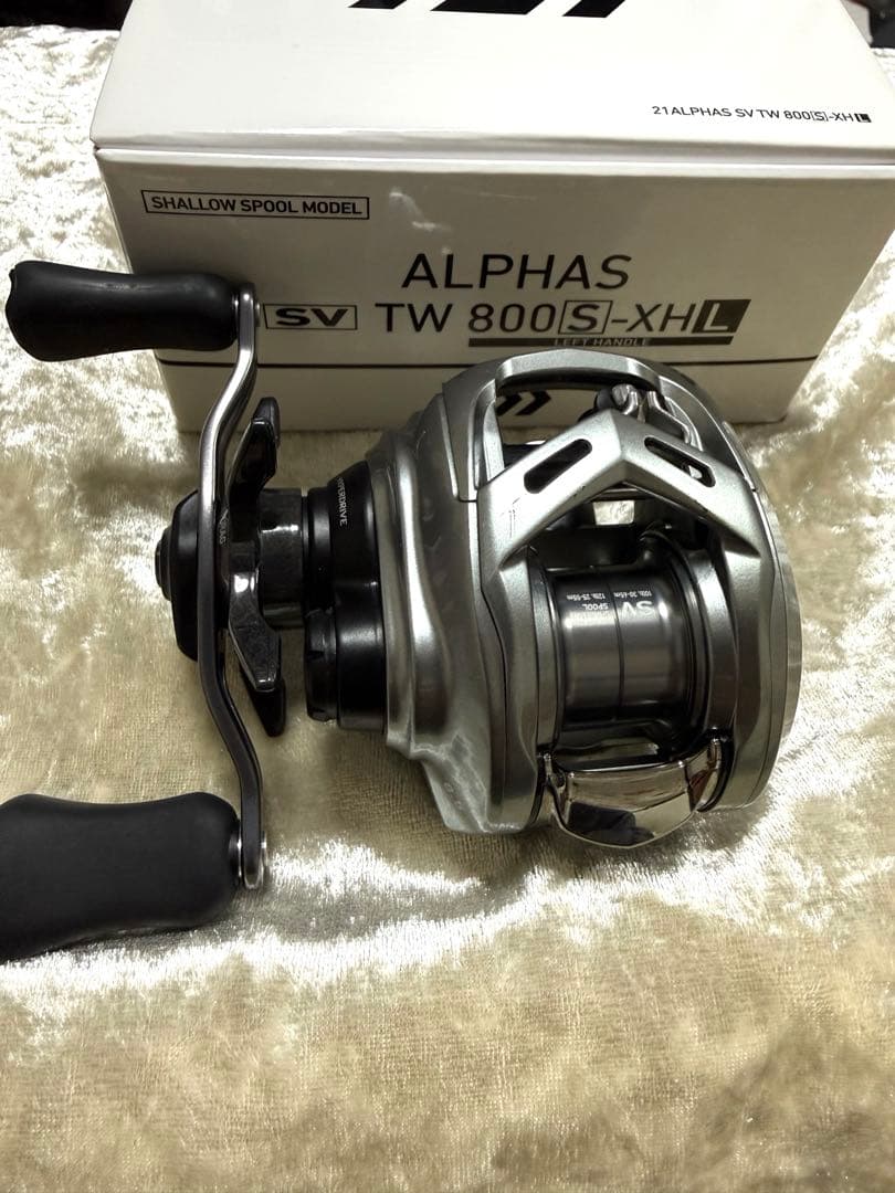 ダイワ　21アルファスALPHAS SVTW 800S-XHL シャロースプール