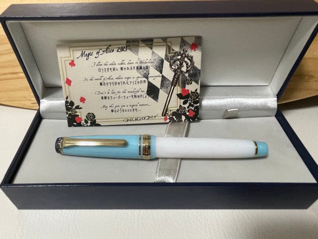万年筆　BUNGUBOX Magic of Alice ブングボックス　アリス