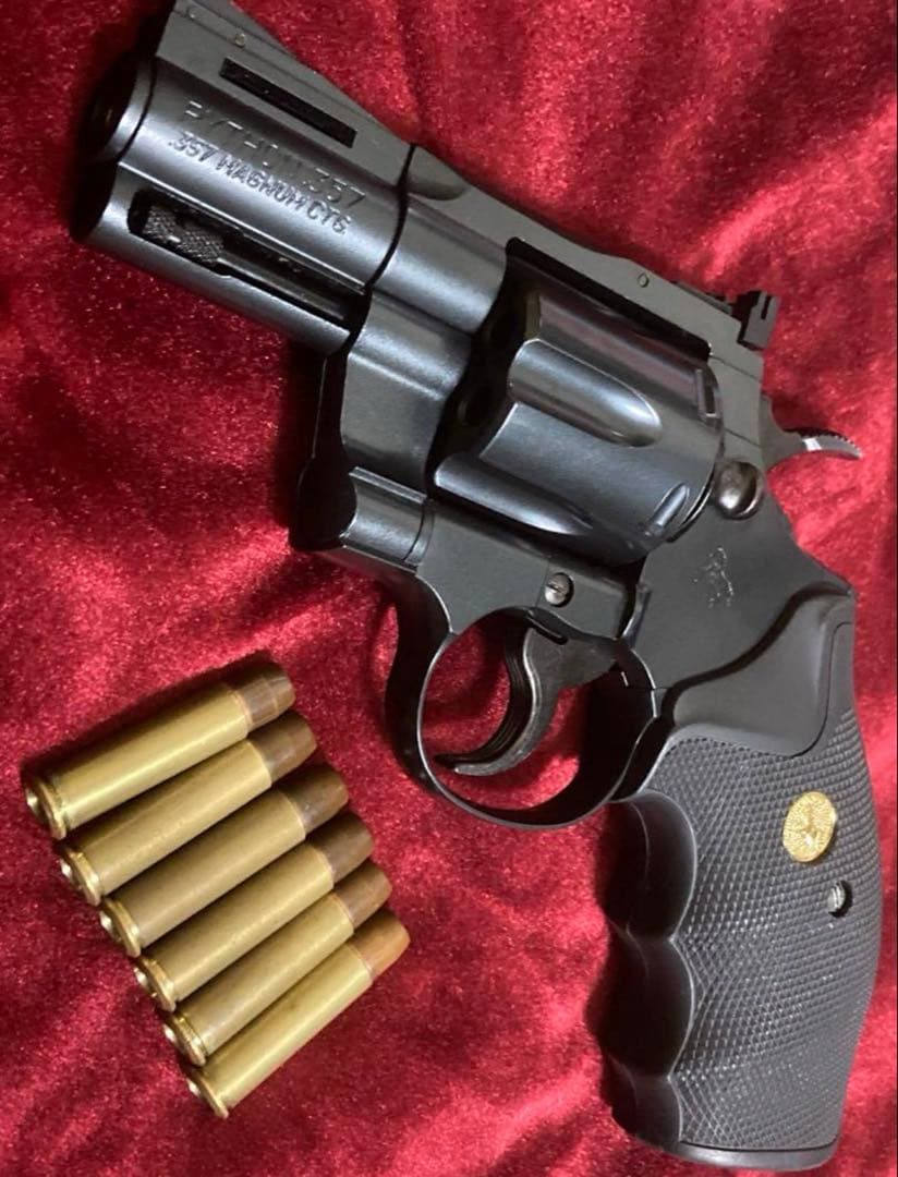 コルトパイソン2.5 ㌅後期型　リアルカートマルイガスリボルバー