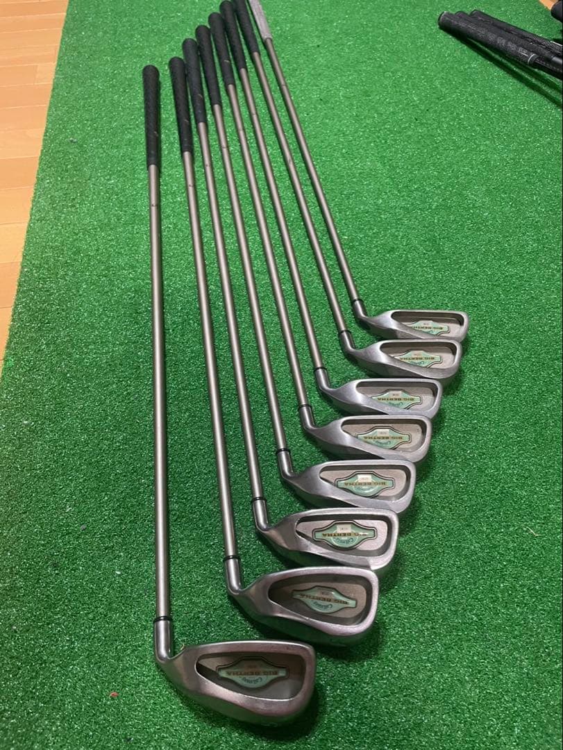 キャロウェイ初代ビッグバーサレディースアイアンセット3〜9.P合計8本