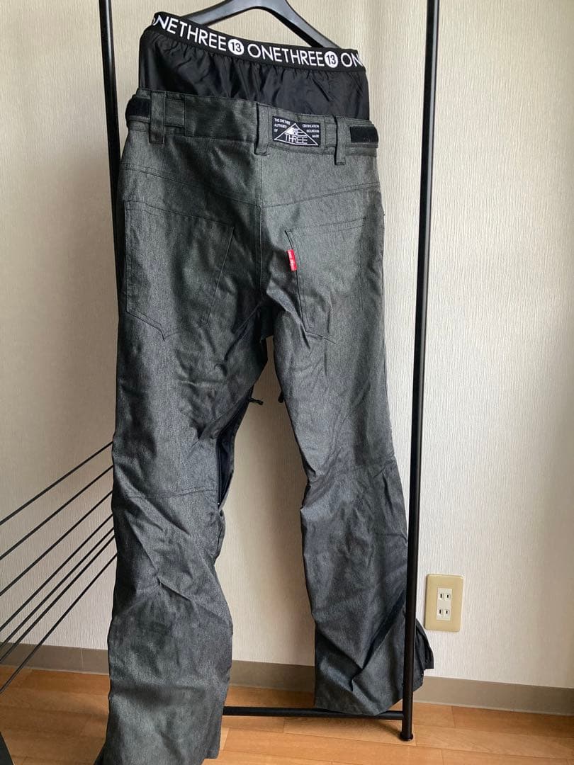 Lサイズ　レディース　スノーボードウェア　ボトムス　ズボン　デニム　黒　ブラック