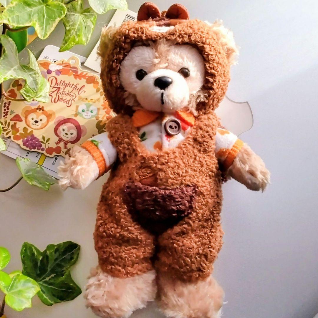 ダッフィー　ぬいぐるみバッジ　秋のぼうけん　ディズニーリゾート